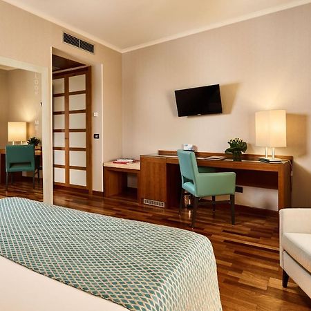 Hotel Da Vinci Esterno foto