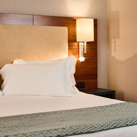 Hotel Da Vinci Esterno foto