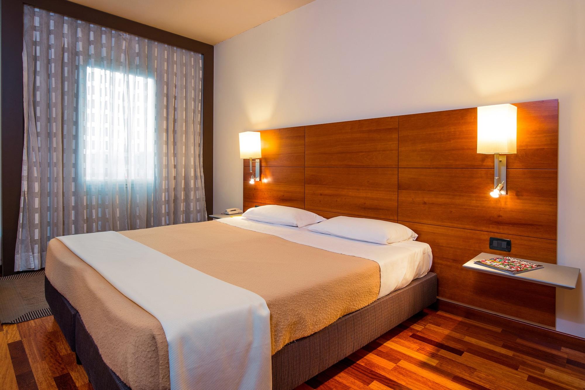 Hotel Da Vinci Esterno foto