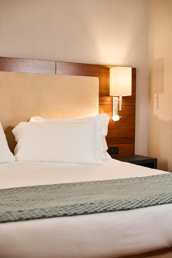 Hotel Da Vinci Esterno foto